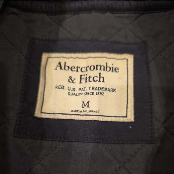Abercrombie & Fitch Women's Full Zip Quilted Lined Fleece Vest Gray Size Large - Picture 6 of 7